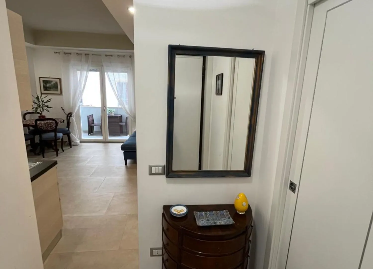 Apartment Penny Black Naples